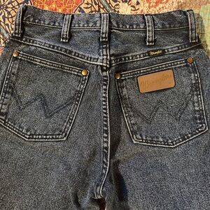 LONG wrangler jeans EUC dark acid wash